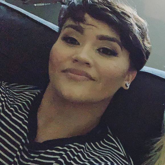 Meet your Posher, Rebecca - Picture 1 of 1